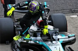 Hamilton s'attend à ce que Red Bull prenne ses distances : "Après tout, c'est Red Bull".