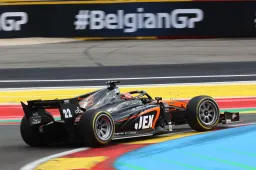 Wanneer begint het Formule 2-seizoen in 2024?