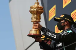 Briatore: "Enige keer dat Hamilton onder druk stond verloor hij het kampioenschap"