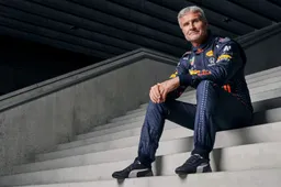 Coulthard destaca vantagem de Verstappen no campeonato