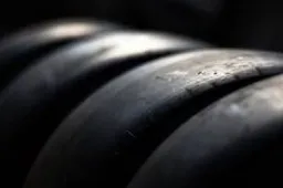 Doornbos: “Pirelli kan beter banden maken”