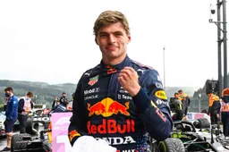 Verstappen weet niet zeker of pole wel goed is: "Het is even afwachten"