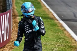 Russell dice che il podio britannico è "speciale"
