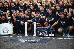 Red Bull veröffentlicht mysteriöses Foto vor dem Japan GP: Sonderlackierung?
