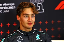 Voici comment Russell a réagi à l'accident entre Norris et Verstappen