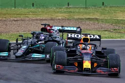 Bleekemolen ziet slimme zet van Verstappen: 'Daar heeft hij de race gewonnen'
