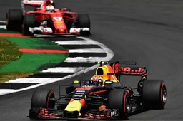 Uitslag GP Groot-Brittannië: Hamilton wint, Verstappen P4!
