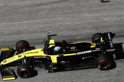 Ricciardo suggests Renault don't understand their car fully