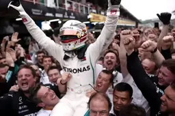 Een heel seizoen feest bij Mercedes