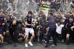 Monteurs van Verstappen hebben het niet meer in de laatste ronde