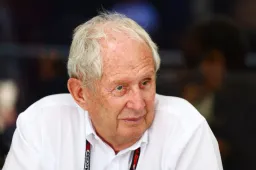 Pérez e Ricciardo agradam Marko: "Fortes durante todo o fim de semana"