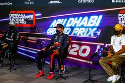Verstappen doet Hamilton versteld staan; Lewis wist niet van minder vermogen