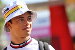 Aston-Martin-Teamchef bestätigt, dass De Vries auf seiner Liste steht