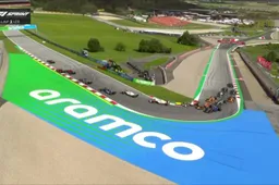 Start sprintrace | Verstappen behoudt leiding voor vechtende Ferrari's