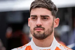 Veekay baalt van mislopen Indy 500-zege: "Eén foutje wordt afgestraft"