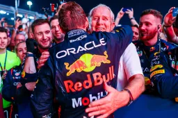 I piloti di F1 augurano a tutti un felice anno nuovo nel 2024!