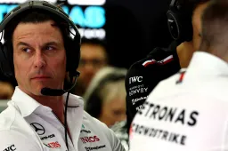 Verstappen in Wolff's sights? 'We always aim for the best line-up'