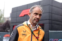 Who is Lando Norris’ dad?