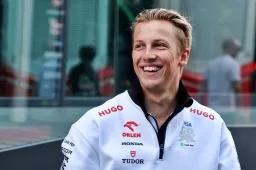 Red Bull dá sinal verde: Lawson está a caminho da Williams