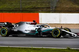 Eerste beelden van de nieuwe Mercedes W11 op Silverstone!