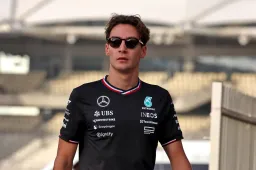 Russell parle de ses mauvaises années chez Mercedes : "J'avais besoin de me remettre à zéro".