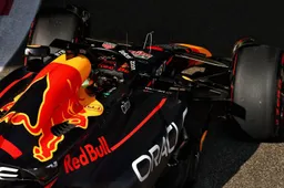 Verstappen blijft Ferrari en Mercedes voor in kwalificatie Abu Dhabi
