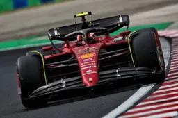 Onderliggend Ferrari-probleem baart Sainz zorgen: 'Presteren daarin minder'