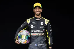 Ricciardo doet zijn opvallende, nieuwe helm uit de doeken