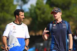 Ricciardo über Verstappen im Bordradio: 'Jeder macht das durch'
