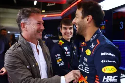 Horner duidelijk over de toekomst van Ricciardo: 'Dat weet hij ook'