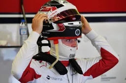 TERECHT! Charles Leclerc verkozen tot DRIVER OF THE DAY in Baku!