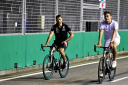 Russell doubts Mercedes in Singapore: 'On paper it's good, but...'