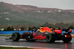 Verstappen weer bovenaan in de vrije training, maar vrijwel geen actie
