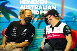 Hamilton positief over samenwerking met Russell: 'Past goed in het team'