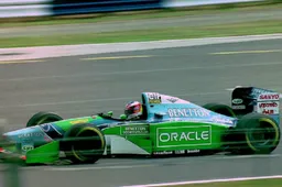 Eddie Jordan: "Schumacher deed op pure snelheid niet onder voor Senna"