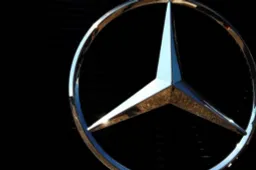Sponsor not immediately impressed: "Mercedes was a brand for old men"