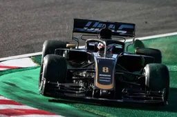 Grosjean komt met een unieke oplossing: ''Dubbel scherm gebruiken''