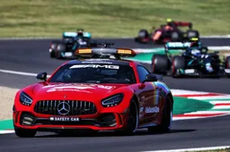 Mercedes over crash na safetycar: “Bottas deed niets verkeerd”