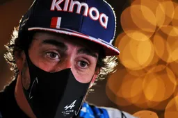 Alonso komt terug op uitspraak dat hij beter zou zijn dan Hamilton en Verstappen