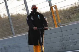 Alonso krijgt hulp van 'Zandvoort-expert', maar Hamilton niet