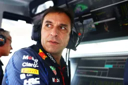Red Bull engineer Waché surprised by Mercedes and Aston Martin in Bahrain