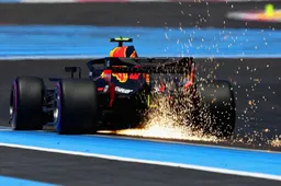 Samenvatting VT1: Mercedes de snelste, moeilijke sessie Max Verstappen
