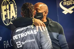 Broer van Hamilton komt met een update: 'Heeft Lewis nu geen behoefte aan'