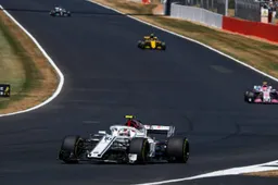 ''Je kan mij nog lang niet vergelijken met de Formule 1-grootheden''