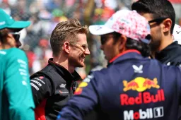 Hülkenberg sobre temporada de bobagens: "Estou ocupado fazendo ligações"