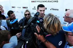 Vader Latifi aast op zitje: "Kubica en Giovinazzi in gevaar"