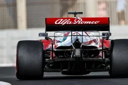 Alfa Romeo verschijnt met spectactulaire camouflage-livery tijdens filmdag