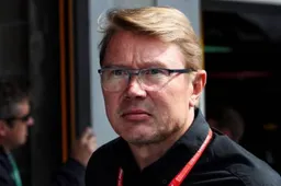 Hakkinen: "It's a shame to see him in a place where he can't win"