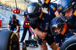 Entre bastidores en Red Bull: "Newey siempre está tranquilo y concentrado