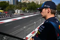 Hill believes 'resigned' Verstappen's 'future is already settled'